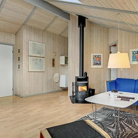 Holiday home Lovely In With Sauna Ebeltoft